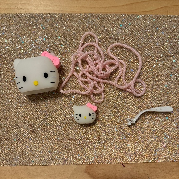 Hello Kitty Other - Hello Kitty White and Pink Charger Cover NWT
